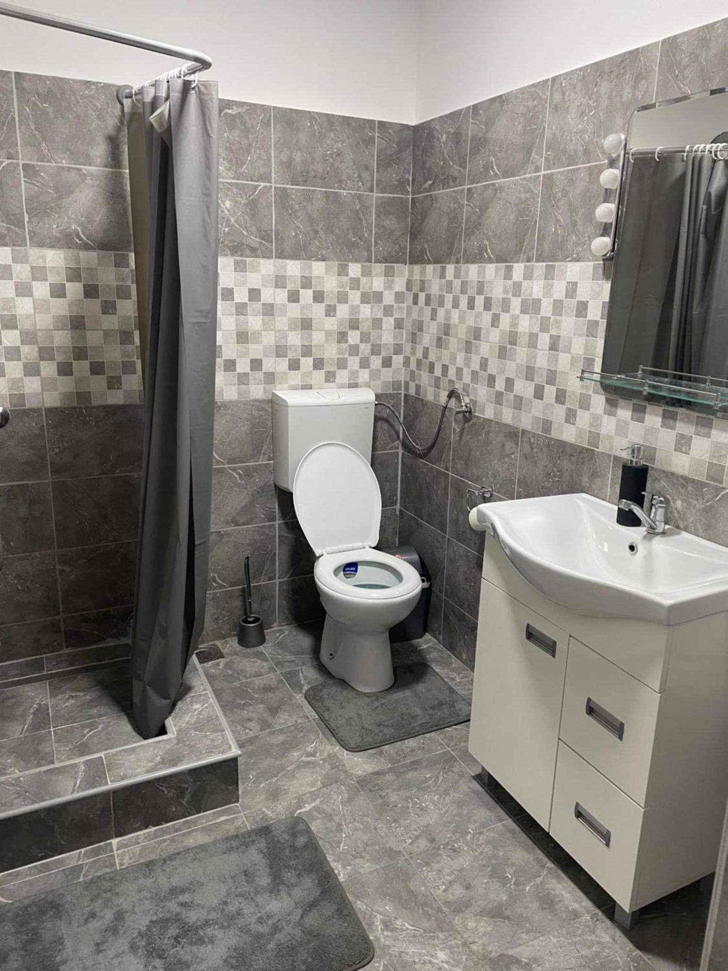 Palić Feher Akac Guest House מראה חיצוני תמונה